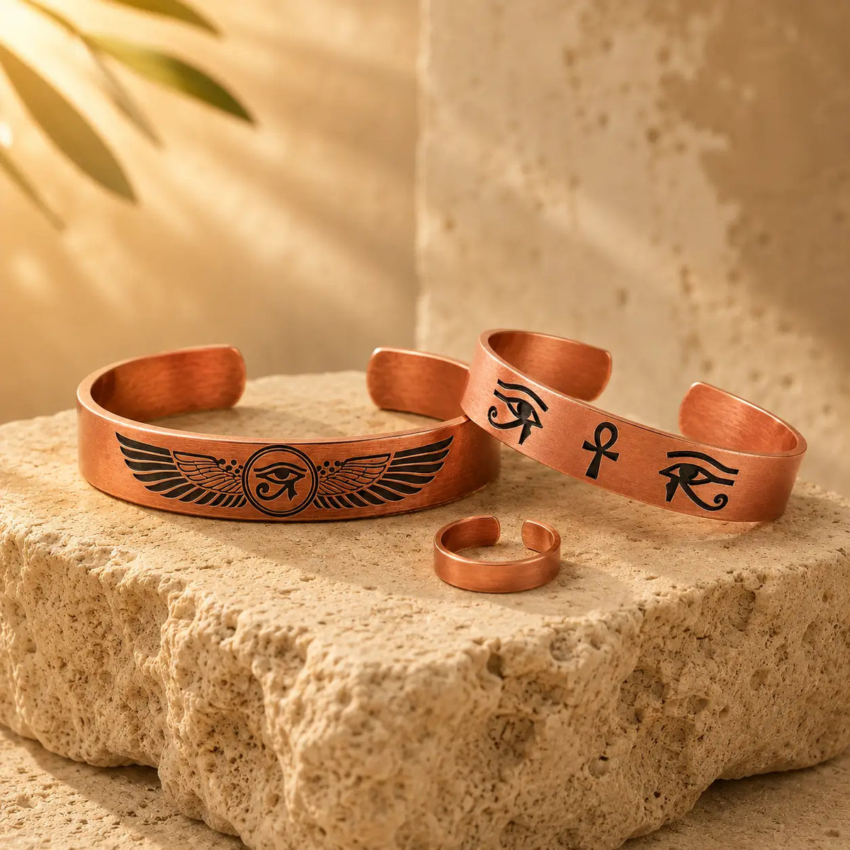 Pack Héritage d’Horus — 2 Bracelets en Cuivre Rouge + Bague Offerte